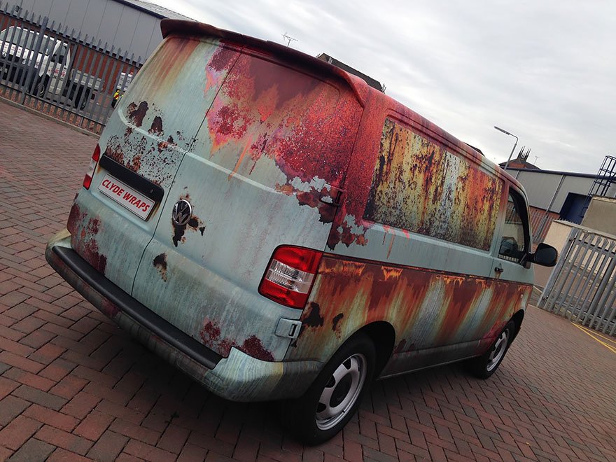 rusty-car-vinyl-wrap-vw-van-clyde-wraps-4