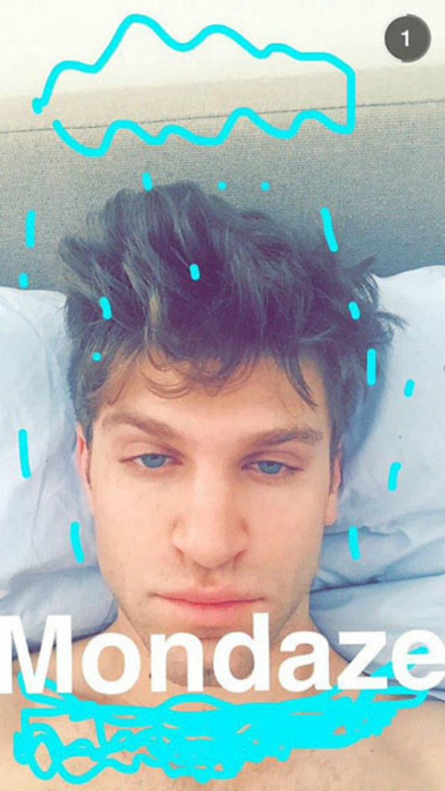 Keegan-Allen-lifelovebeautyb