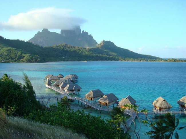 2 Bora Bora